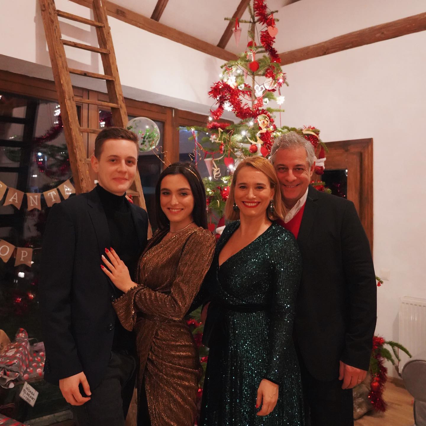 Imagini cu casa Andreei Esca din Snagov. Prezentatoarea TV deține mai multe proprietăți