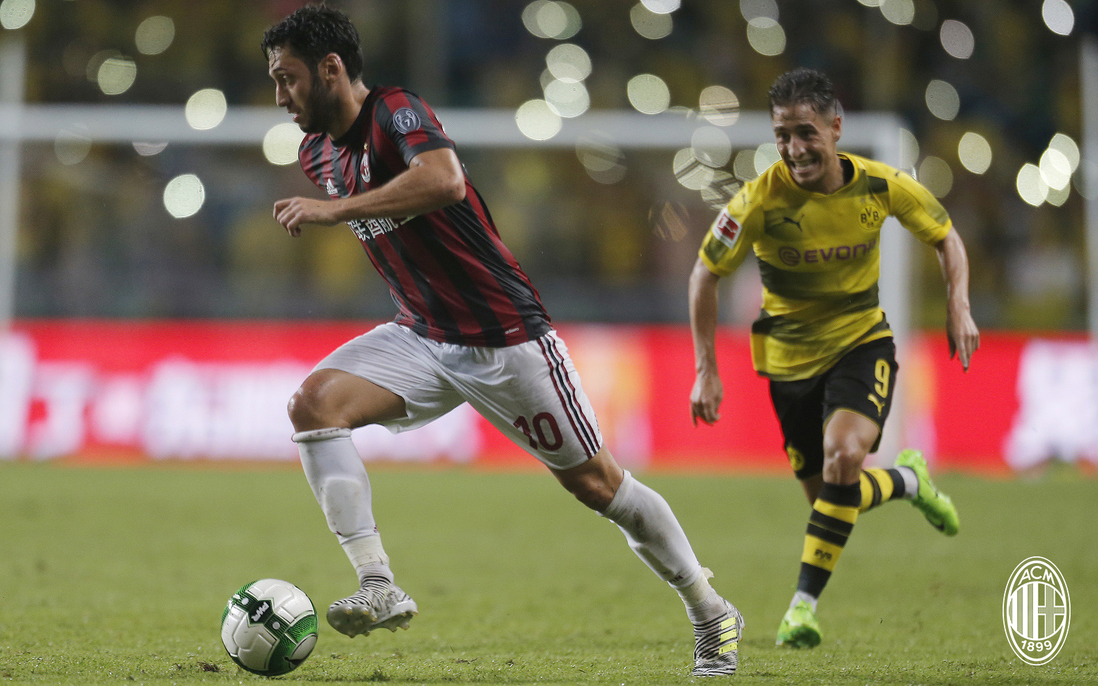 AC Milan scârțâie înaintea dublei cu Craiova din Liga Europa: 1-3 cu Borussia Dortmund. Montella: ”Capul meu este la meciul cu Craiova” / GALERIE FOTO