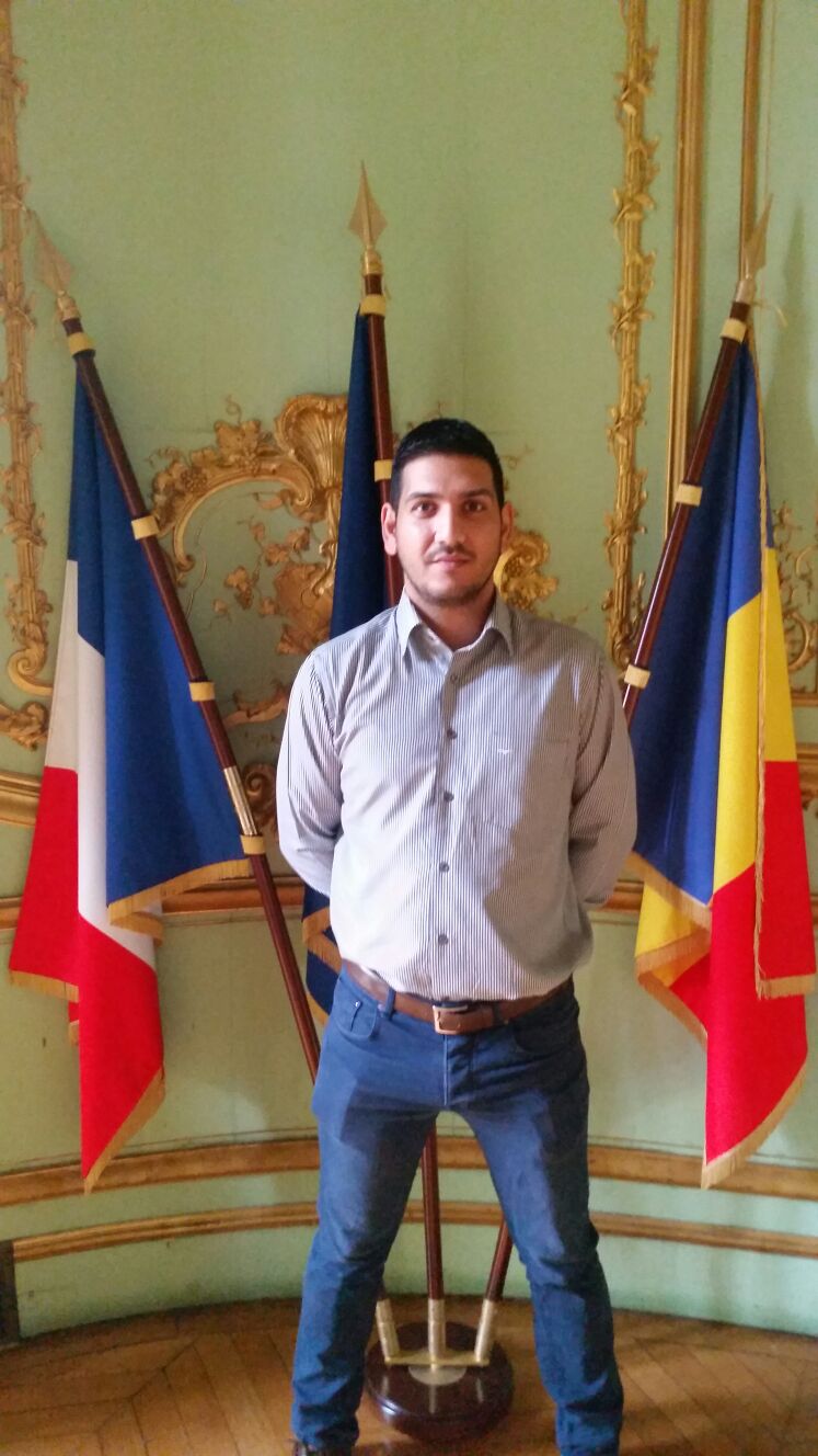 REPORTAJ: Dezvăluirile unui polițist craiovean, vorbitor de rromani. În patrulă la picioarele Tour Eiffel: “Polițiștii erau ținte pentru teroriști”