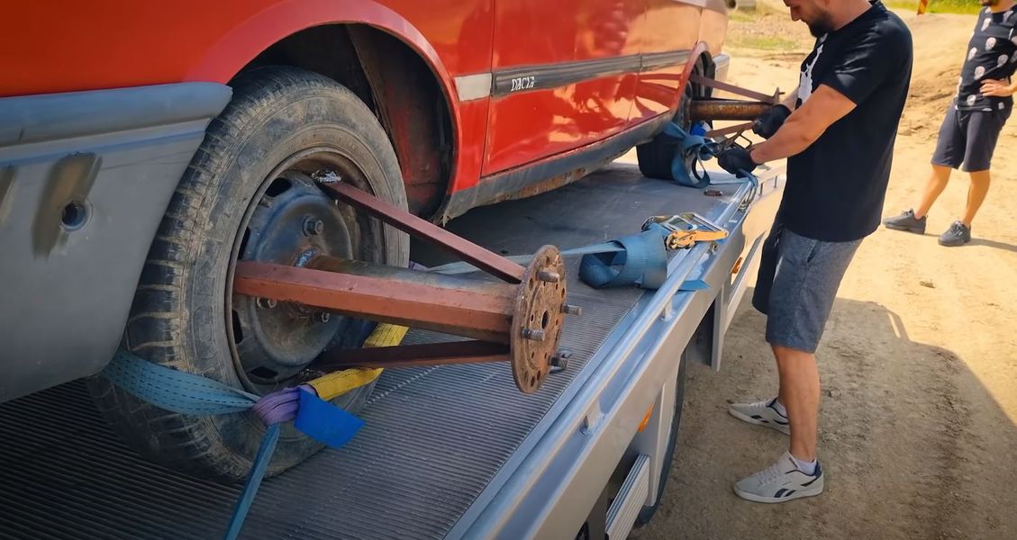 Cum a transformat un tânăr din Satu Mare o Dacia 1310 pentru off-road