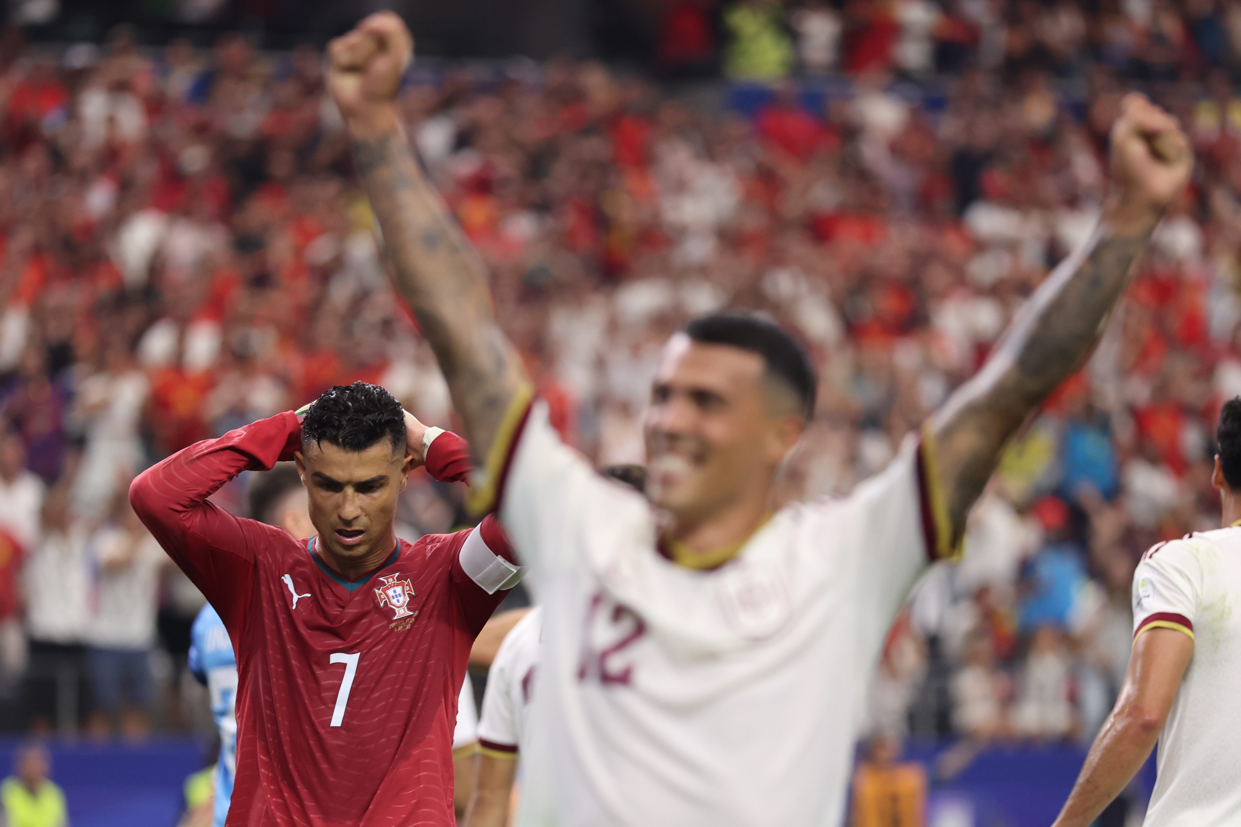Ez volt Cristiano Ronaldo utolsó vb-meccse, a spanyolok kiejtették Portugáliát 