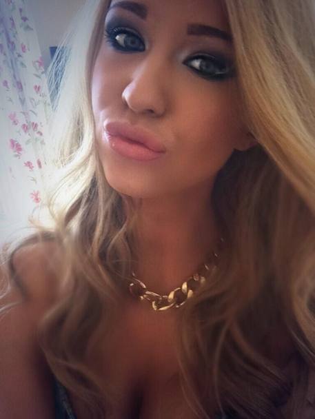 VIDEO & FOTO INTERZIS MINORILOR! Sophie Reade, fosta iubita a lui Ronaldo, recidivează!