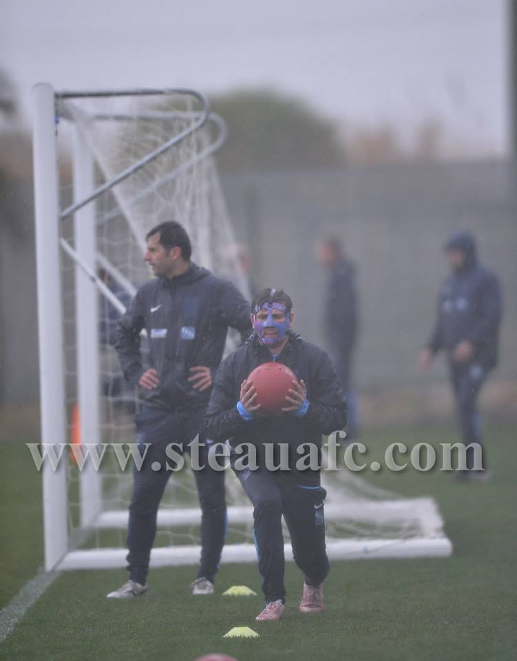 Steliștii s-au antrenat, în Spania, pe ploaie torențială și vânt puternic / GALERIE FOTO 