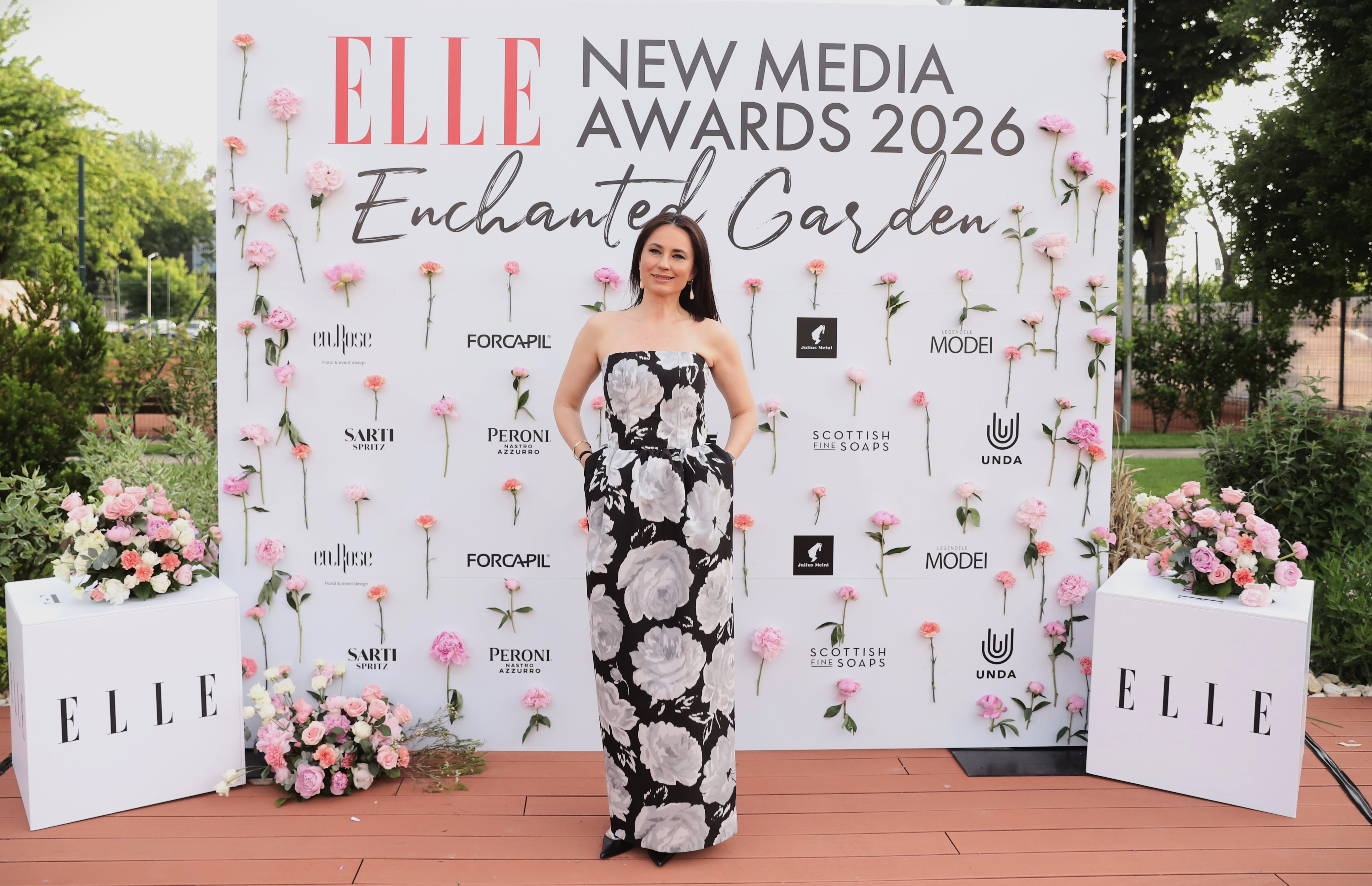 Vedete și influenceri celebri la ELLE New Media Awards 2026. Cum au apărut Alexandru Ciucu și Alexandra Căpitănescu