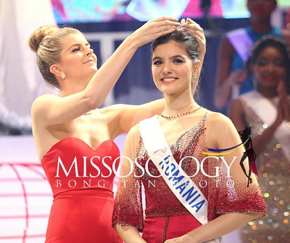 GALERIE FOTO/ O arădeancă de 19 ani a obținut locul 4 la Miss Internaţional, în Japonia. Bianca Tirsin a reușit performanța să se claseze în top 5 doi ani consecutiv