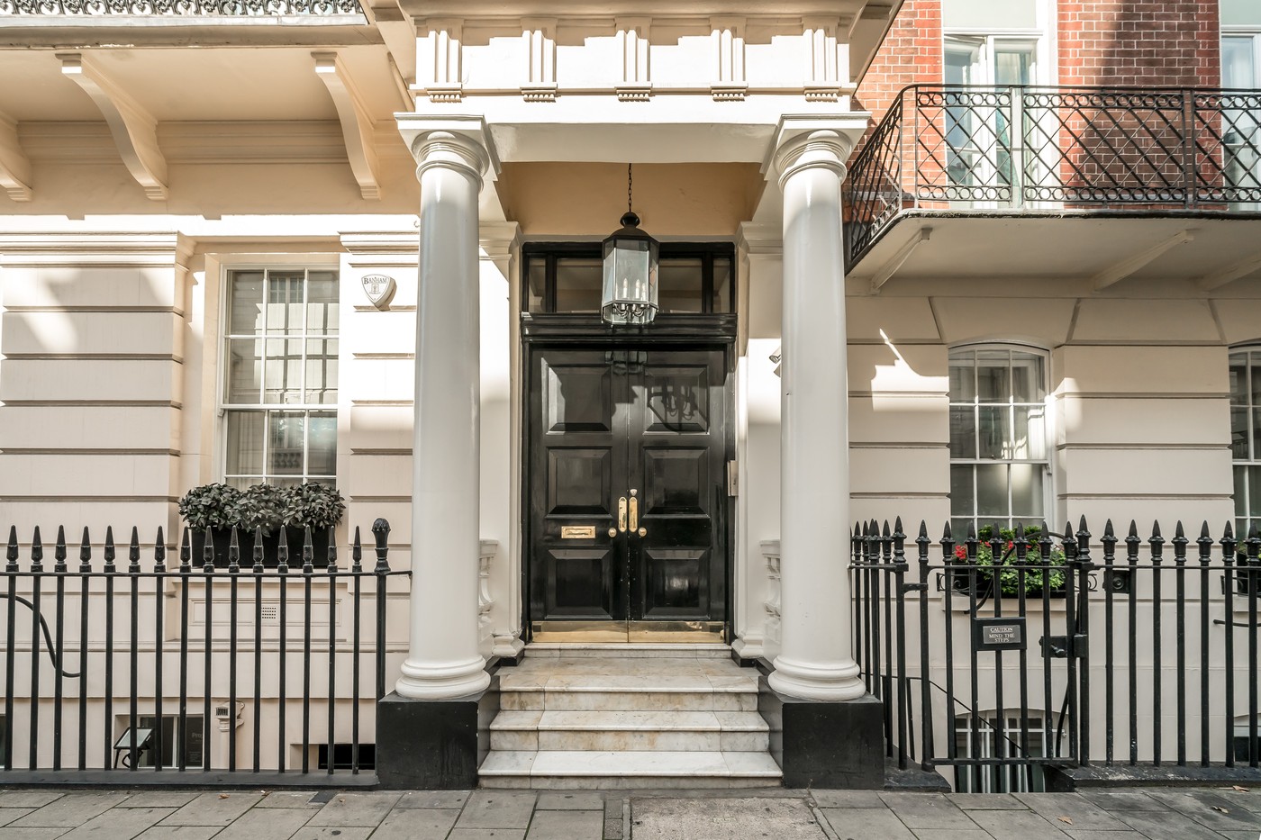 Prețurile apartamentelor de lux din Londra ating noi culmi. Cea mai ieftină variantă costă 35 de milioane de lire