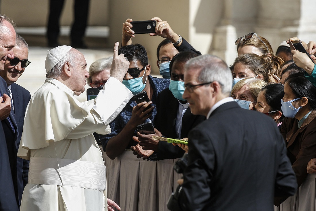 VIDEO | Papa Francisc a reluat întâlnirile cu credincioșii, după șase luni de pauză. Țara pentru care s-a rugat Suveranul Pontif