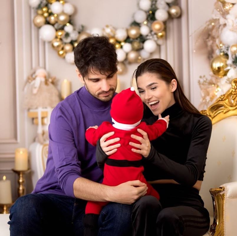 Imagini adorabile cu fiul lui Theo Rose și al lui Anghel Damian. Sasha a împlinit 2 ani