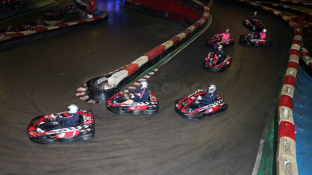 FOTO&VIDEO / "Extratereştrii" s-au distrat la karting
