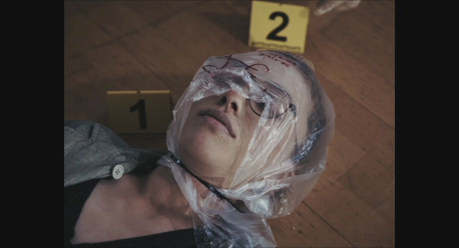 „Cazul Samca”, primul fake true crime românesc, transformă hărțuirea din școli într-o anchetă cu miză socială. Regizorii filmului „Cazul Samca”: „Ar fi bine să nu transformăm suferința în spectacol”