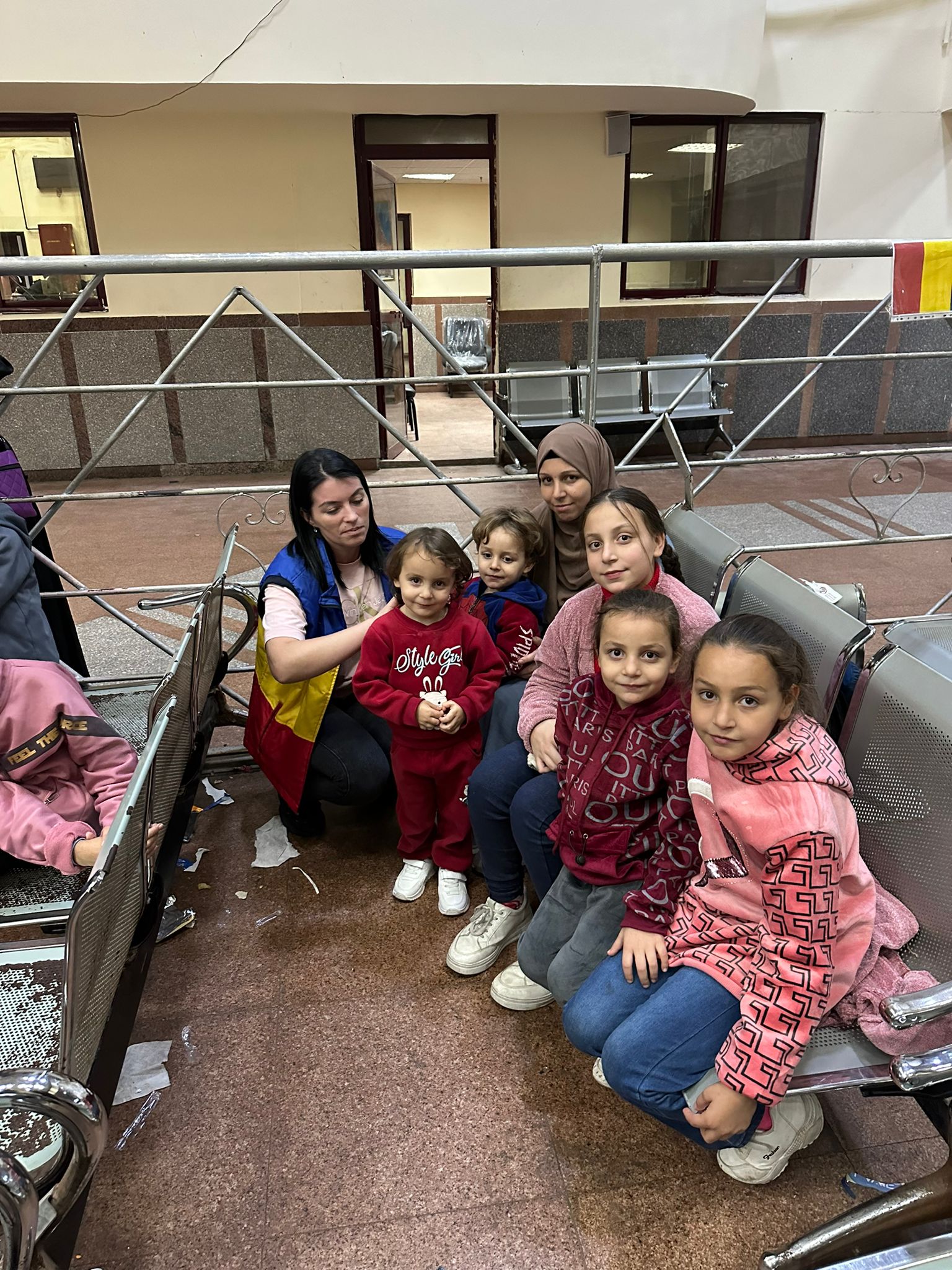 Alți 12 români au fost evacuaţi din Fâşia Gaza și vor ajunge în România. Câți au mai rămas de adus