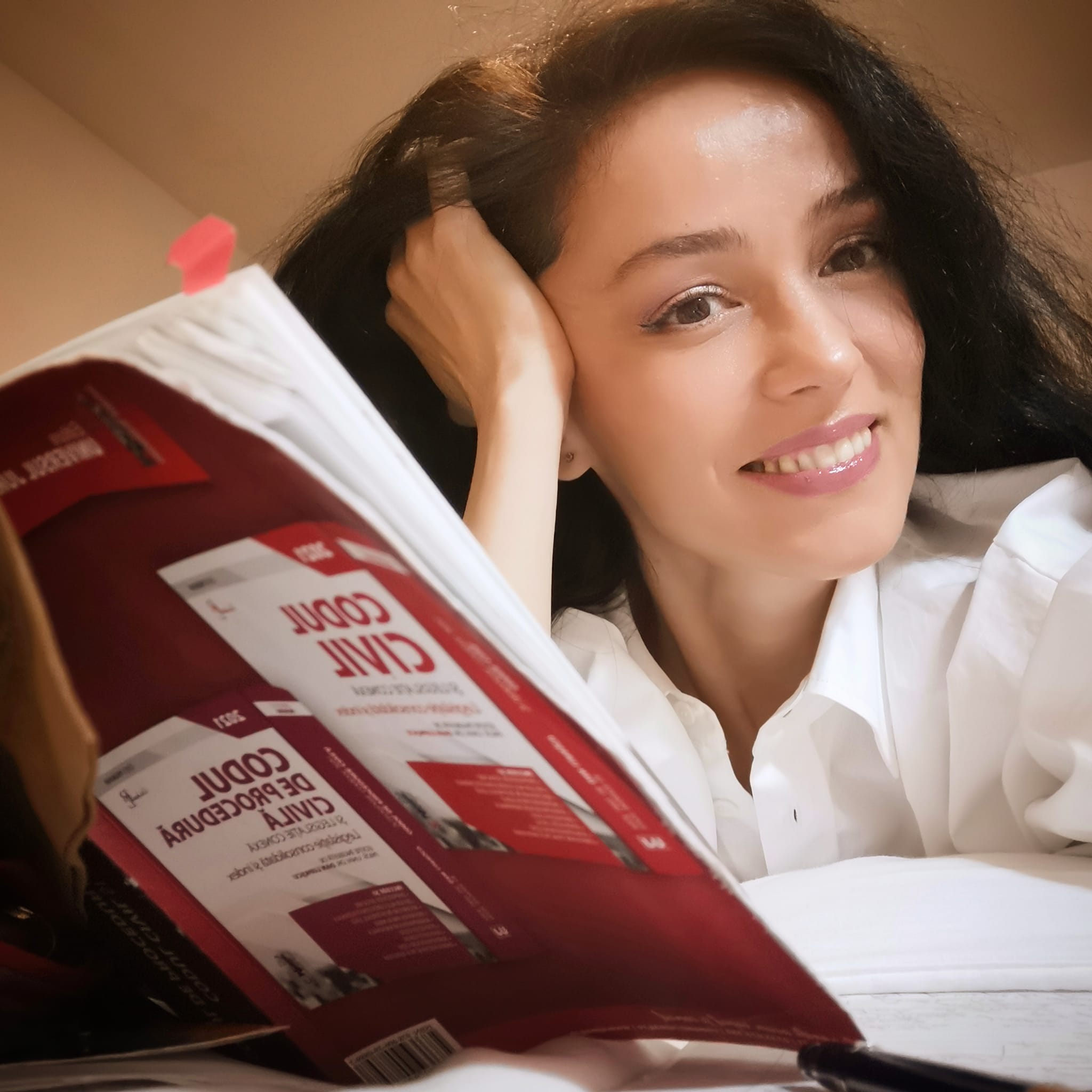 Olivia Steer a renunțat la cafea și la sare. Ce schimbări a observat de când le-a scos din alimentația ei: „Mă trezesc mai odihnită”