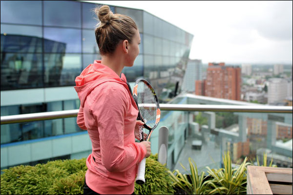 Halep joacă și se joacă la Birmingham. Meciul de dublu, suspendat / GALERIE FOTO&VIDEO