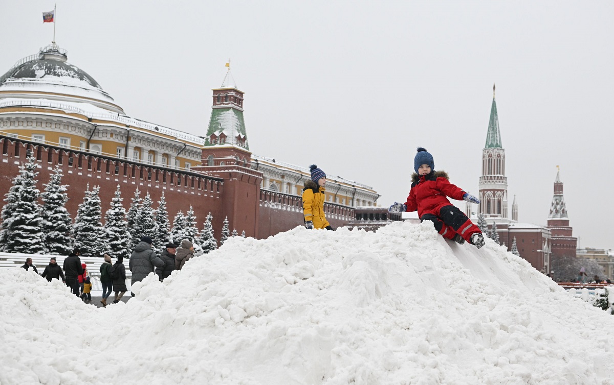 Moscova, sub nămeți. Cel mai mare strat de zăpadă măsurat în decembrie din ultimii 80 de ani, în capitala Rusiei