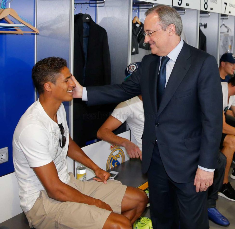 S-a reunit Real Madrid! Fotografii din vestiarul ”galacticilor”! GALERIE FOTO
