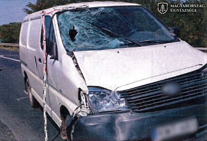 Jogsi nélkül furikázott a főnökétől lenyúlt furgonnal egy fiatal Balmazújváros környékén: szörnyű tragédia lett a felelőtlenségéből