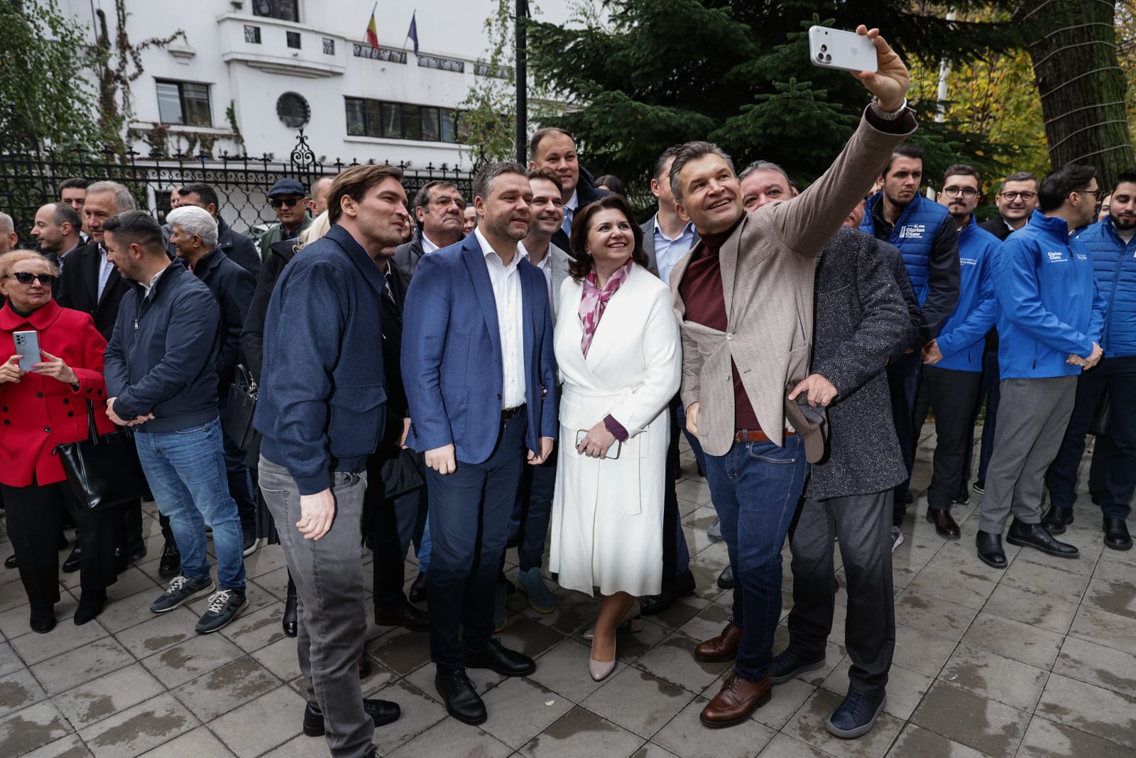 Ciprian Ciucu și-a depus candidatura pentru Primăria București: „Vreau să fac din oraș proiectul vieții mele”