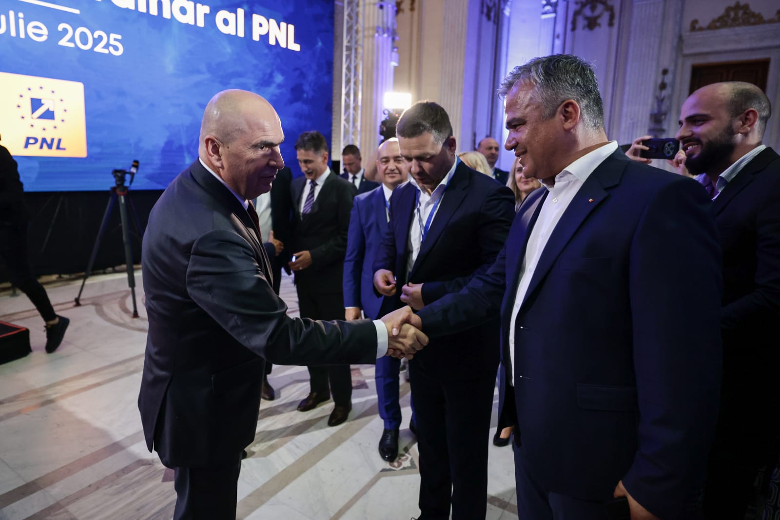 Ilie Bolojan, votat președinte al PNL la Congres pentru următorii doi ani. Cine sunt cei patru prim-vicepreședinți și secretarul general