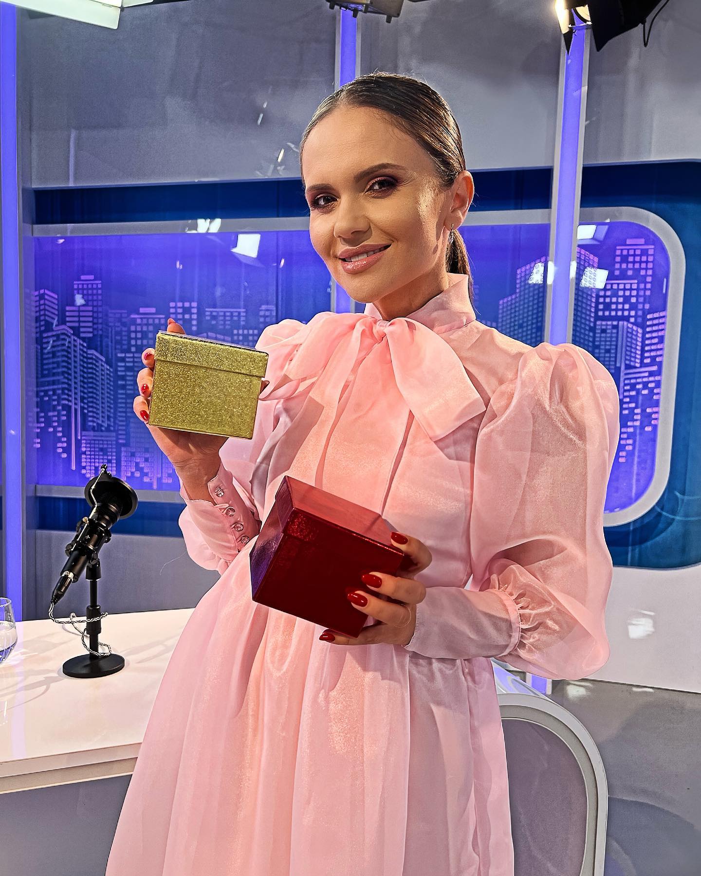 Cristina Șișcanu și Cătălin Botezatu, față în față după doi ani în care nu și-au vorbit. „Dacă credeați că știți totul, vă înșelați”