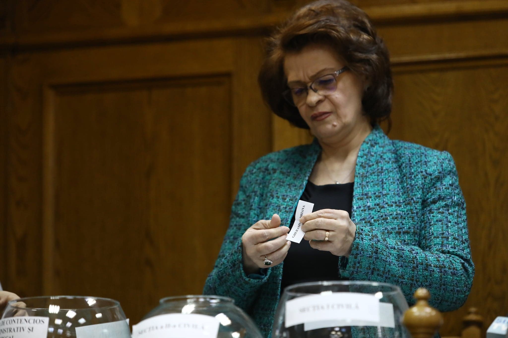 UPDATE / Lista cu noile completuri de 5 judecători, pentru 2019 (GALERIE FOTO)