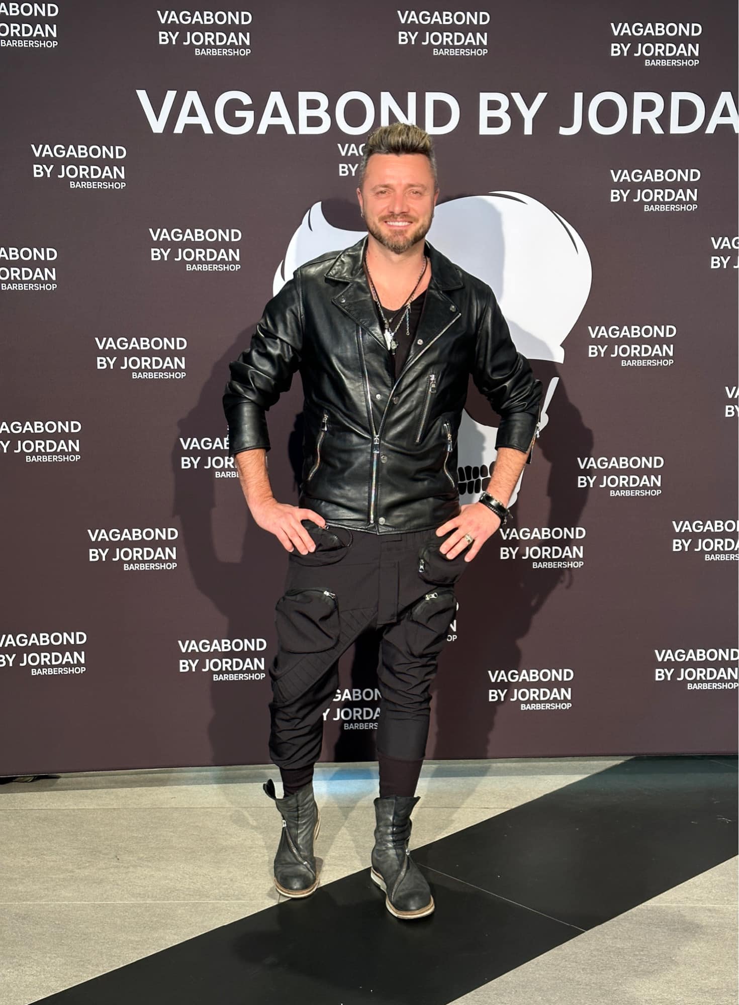 Tavi Clonda a participat la „Vocea României”, dar nu a întors niciun scaun. Soțul Gabrielei Cristea rupe tăcerea. „M-am uitat pe înregistrare, să mor, n-am cântat prost”