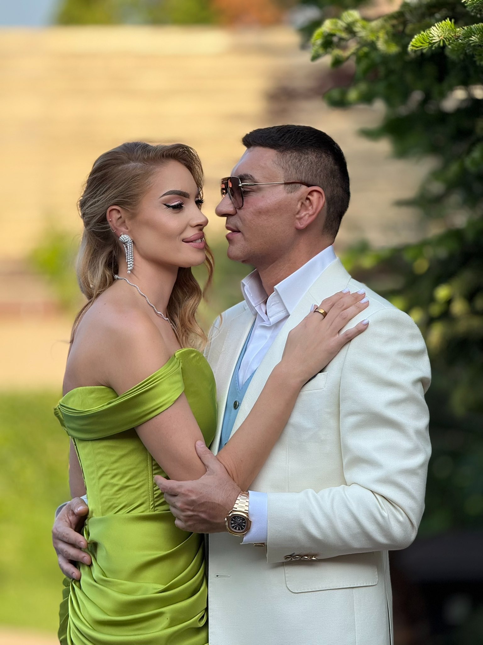 Ce mesaj a transmis Valentina Pelinel după ce a fost cu Cristi Borcea la nunta Mihaelei Borcea. Dovada că s-a distrat alături de o vedetă
