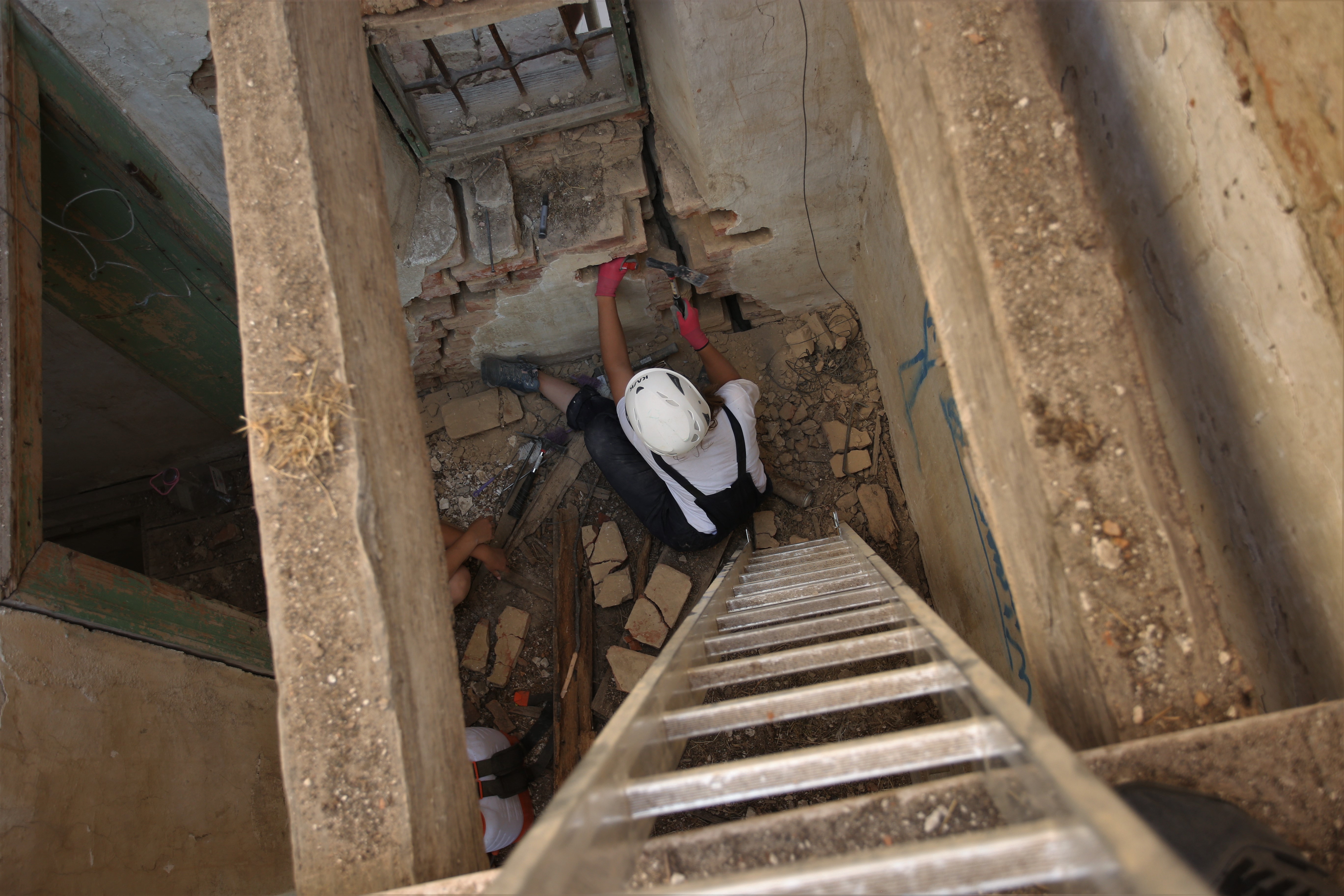 Ambulanța pentru Monumente resuscitează clădirile istorice aflate în paragină din toată țara. ”Sunt rădăcinile noastre”