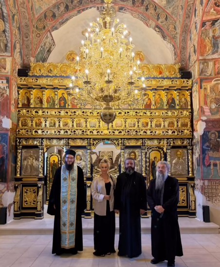 Anamaria Prodan, pelerinaj la mănăstirile din Moldova. Cu cine s-a întâlnit la Mănăstirea Nechit