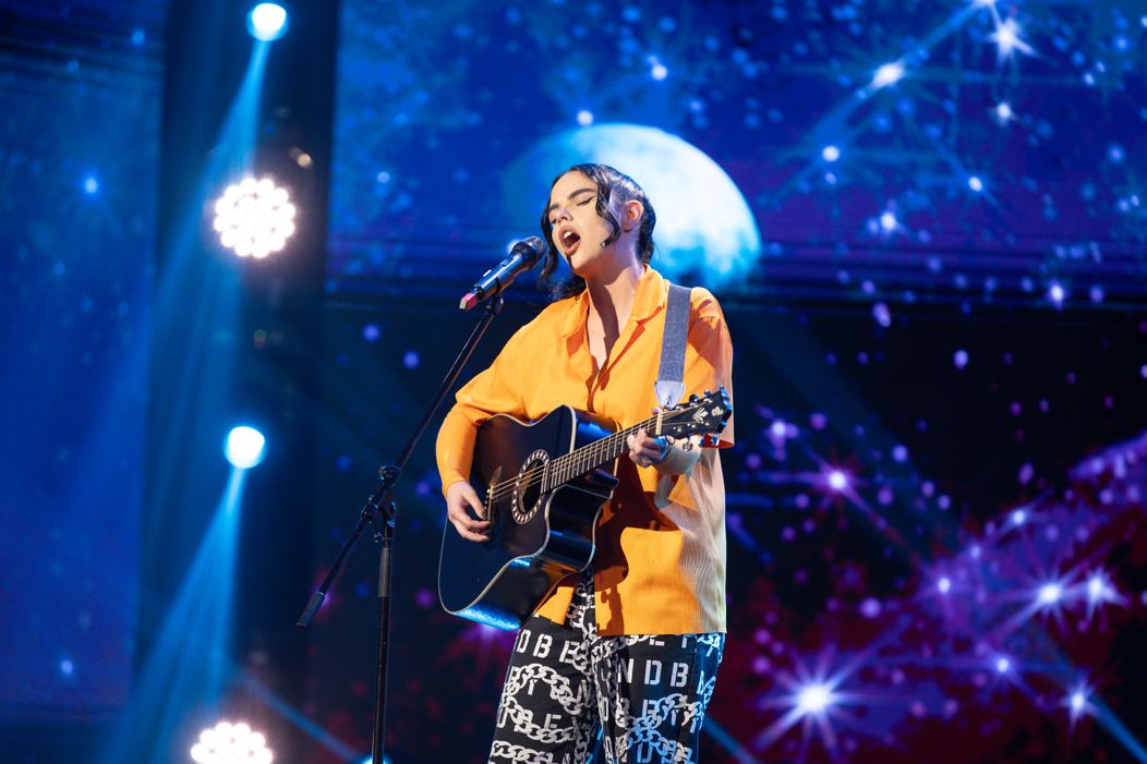 Cine este Iulia Vîlceanu de la „Românii au talent”, sezonul 14. A primit Golden Buzz de la Smiley și Pavel Bartoș. „Ești fenomen!”