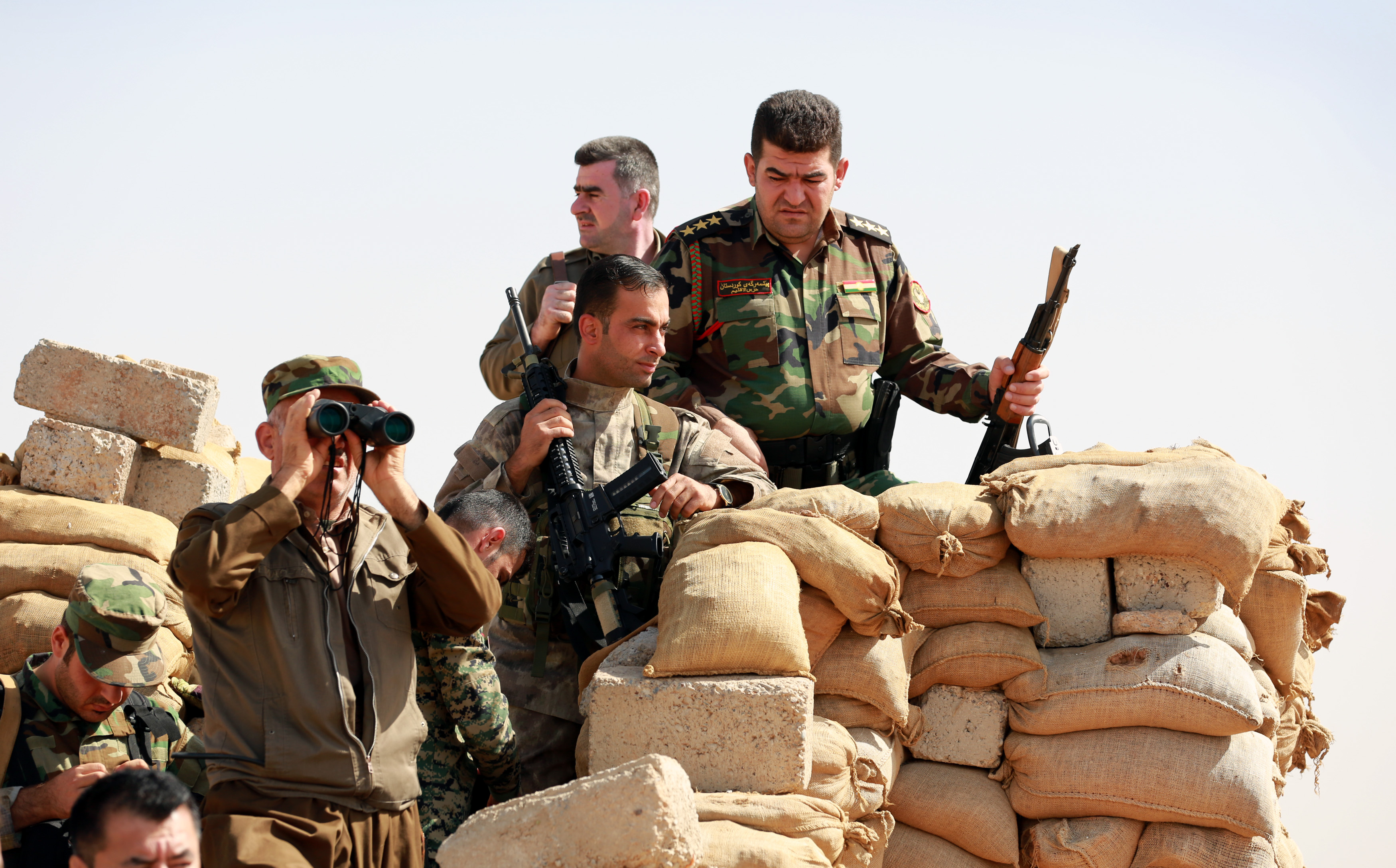 Bătălia pentru Mosul. Antrenorii români din Irak, Mihail Marian și Ion Marin, martori la războiul împotriva jihadiștilor ISIS / VIDEO