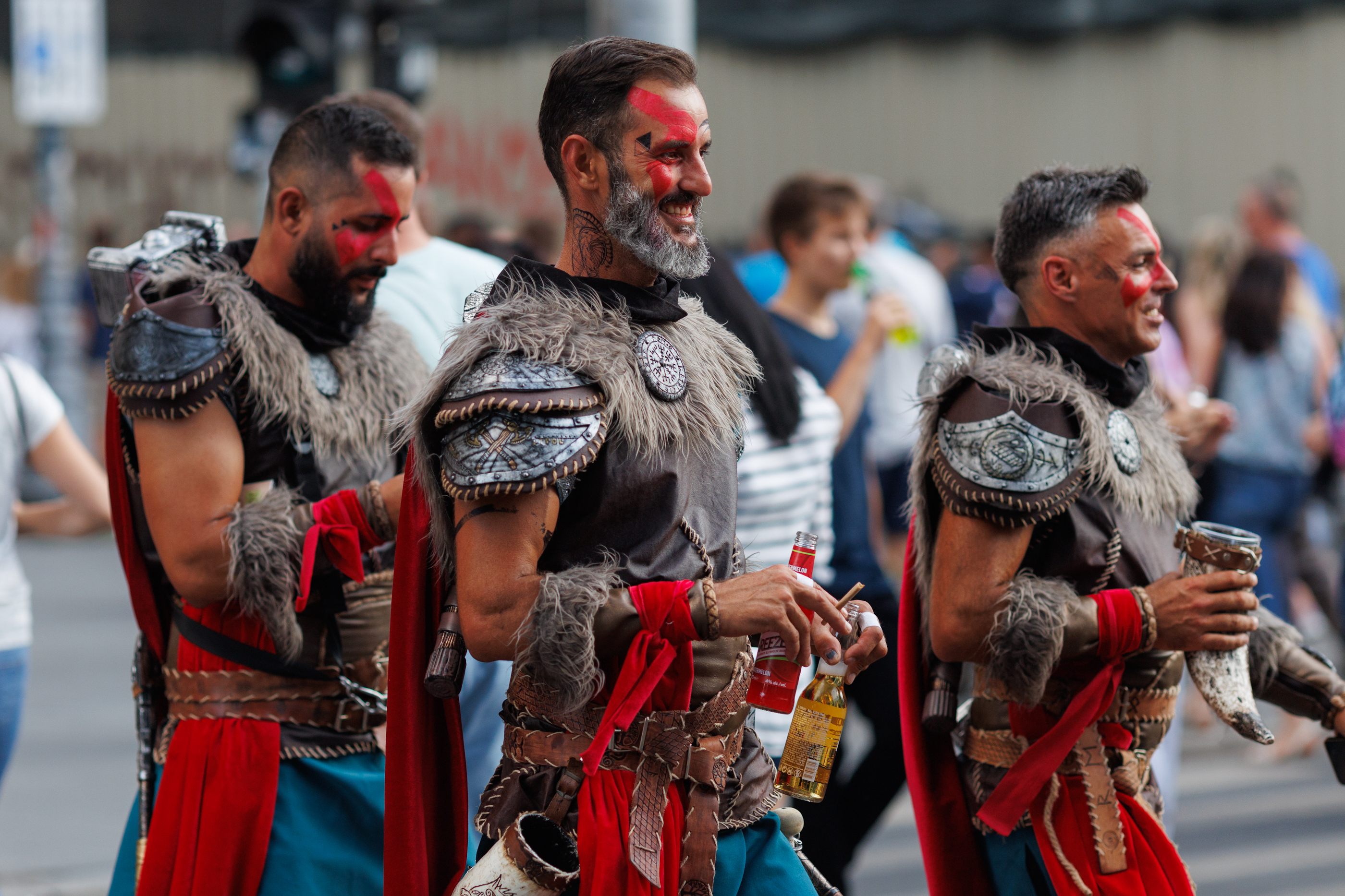 FOTOREPORTAJ. „B-Fit in the Street” în 50 de imagini. 200 de artişti din Spania, Franţa și Italia au făcut spectacol pe străzile din București
