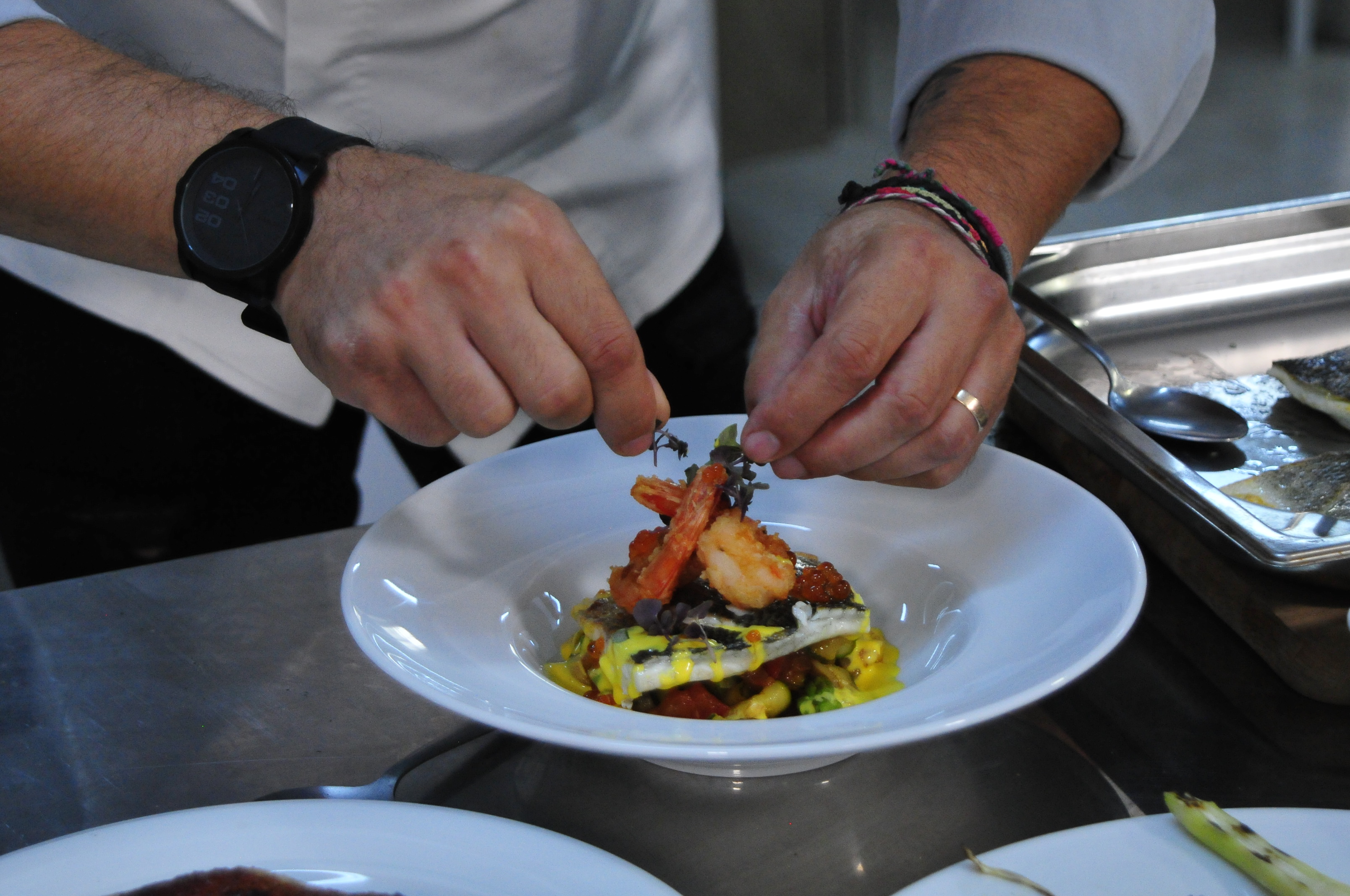 Chef Dumitrescu, Chef Scărlătescu și Chef Bontea au livrat preparatele gătite în finala ”Chefi la cuțite” | FOTO