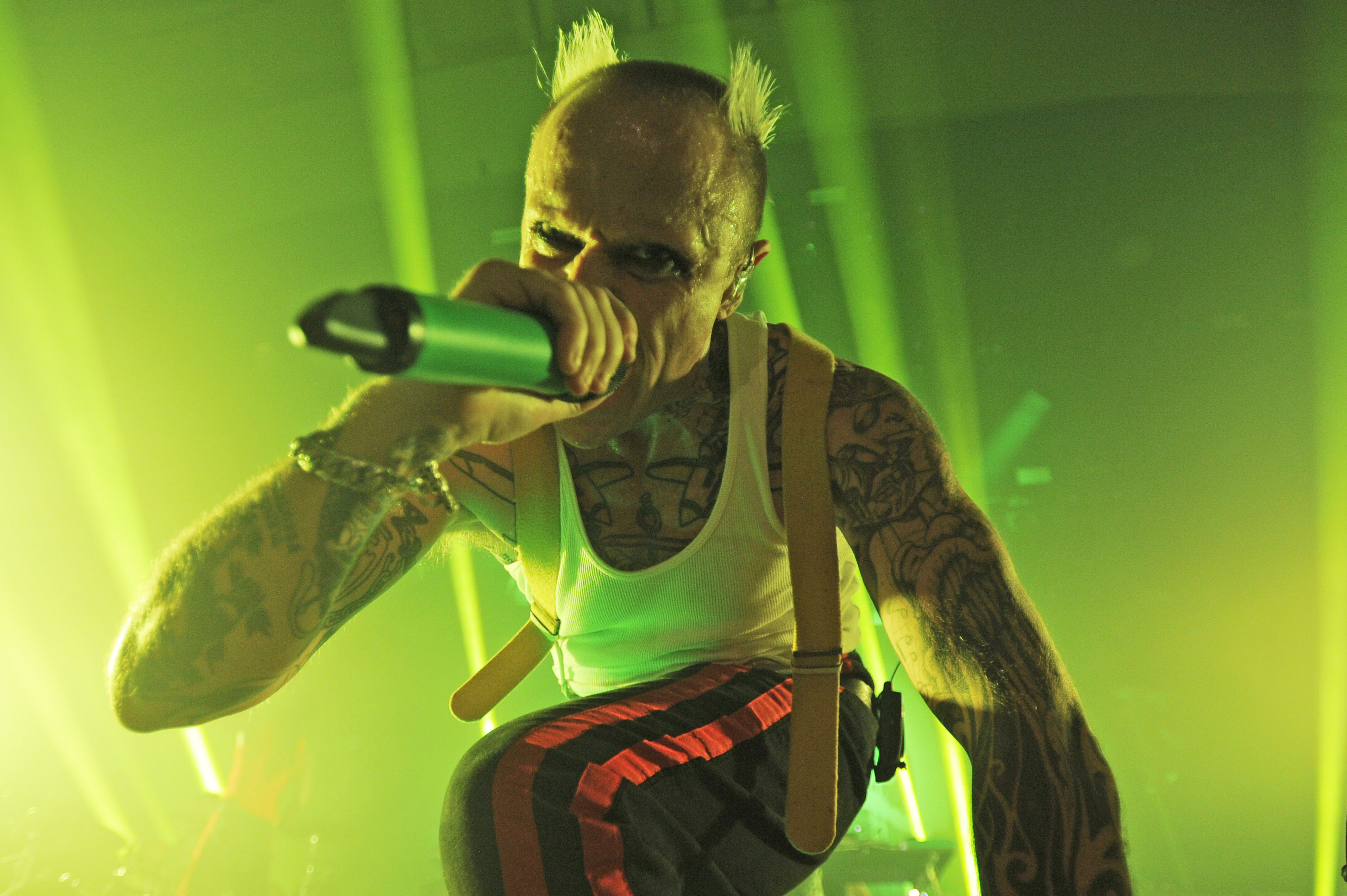Solistul The Prodigy Keith Flint s-a sinucis! Mesajul transmis de colegii săi de trupă