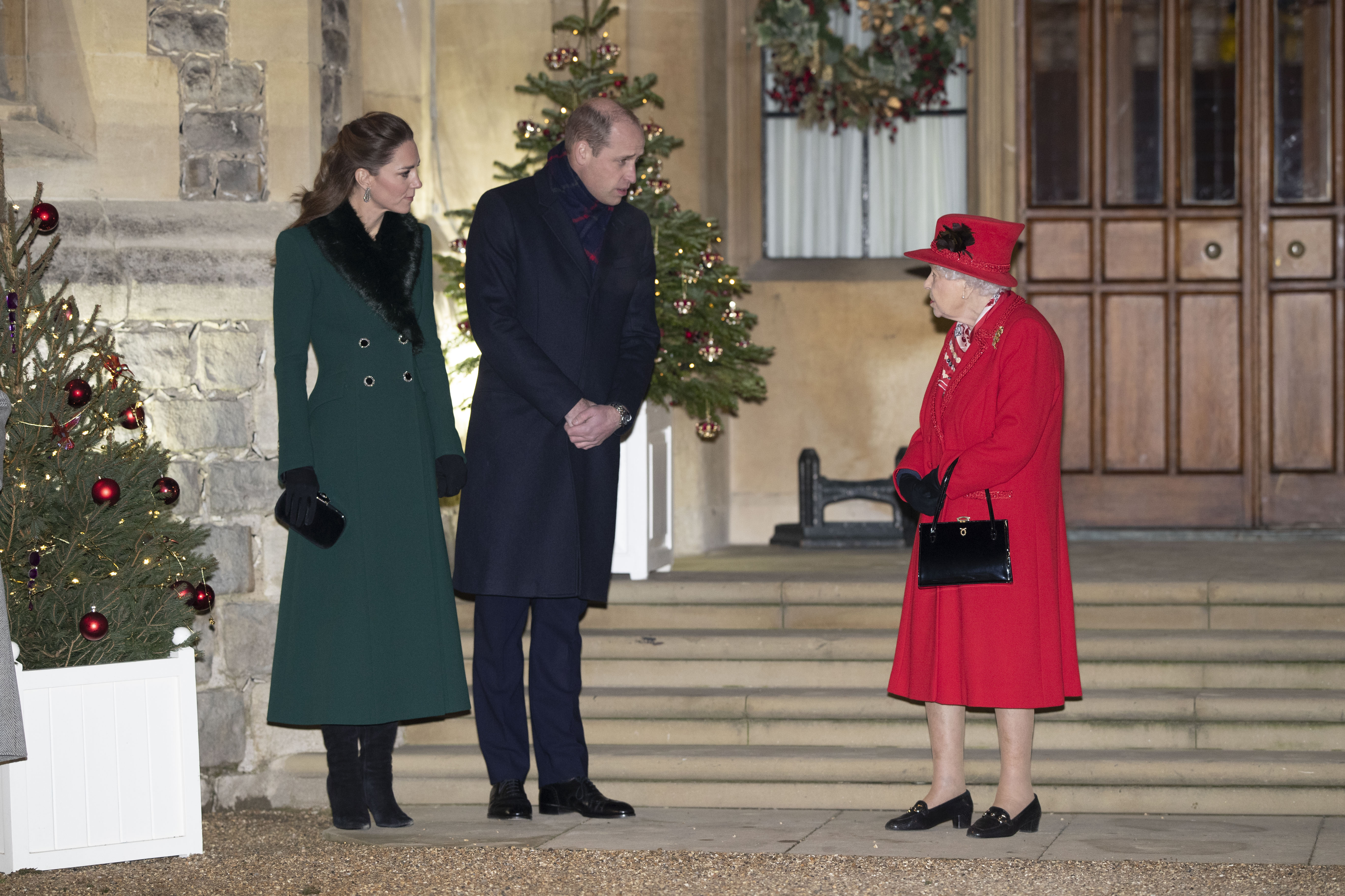 Familia regală britanică, acuzată că nu respectă măsurile anti-COVID