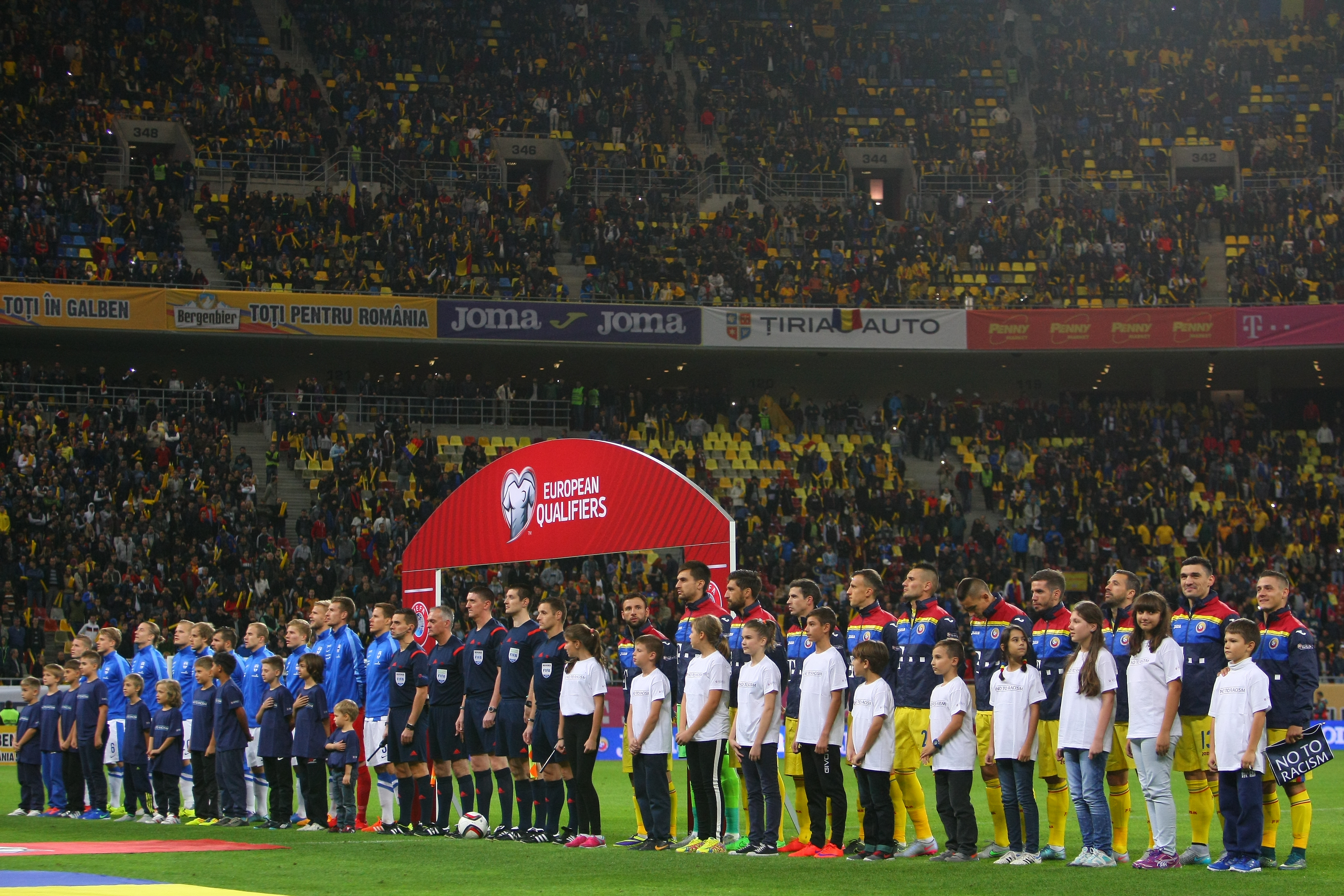 PRELIMINARIILE EURO 2016 / Declarații după România - Finlanda 1-1.^Anghel Iordănescu: ”Era nedrept să nu câștigăm. Îmi cer scuze fanilor! Reacția lor, de a ne huidui, a fost una firească”! GALERIE FOTO