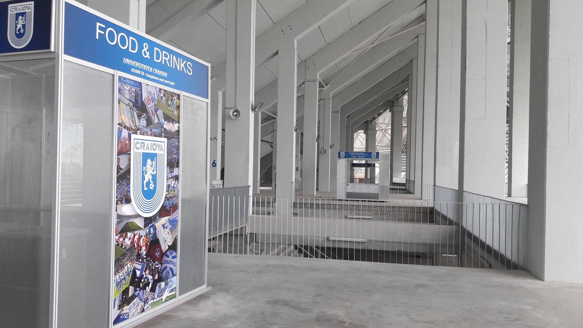 Noua arenă din Craiova are zone pentru ”fast-food” și magazine pentru fani. Urmează recepția și inaugurarea