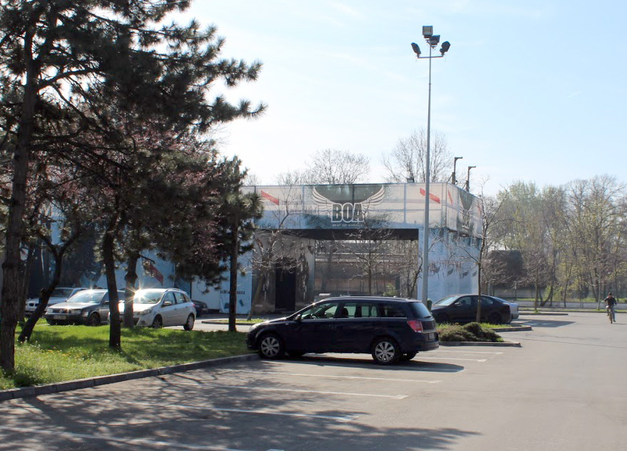 Bâlciul Herăstrău. Cel mai mare parc din București are 43 de cârciumi pe 110 hectare. În Paris, Bois de Boulogne se întinde pe 845 de hectare și are 2 cafenele şi 2 restaurante