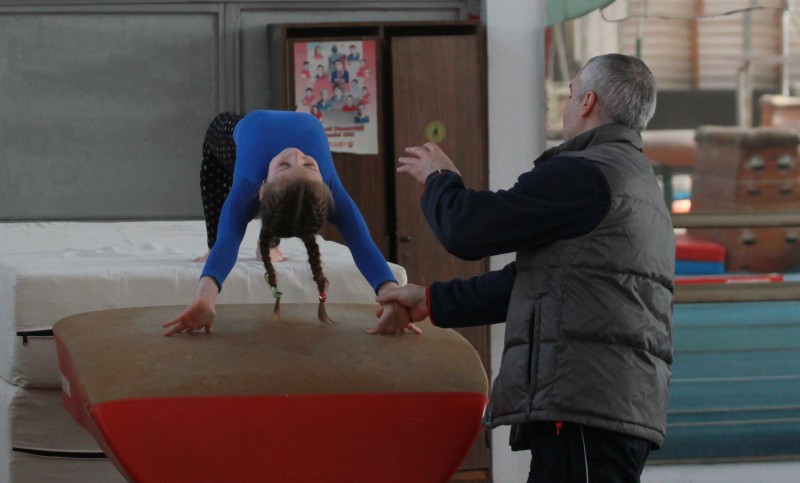 O zi din viața unor gimnaste: cu cântec spre sală, înainte! (EPISODUL 2) / FOTO&VIDEO