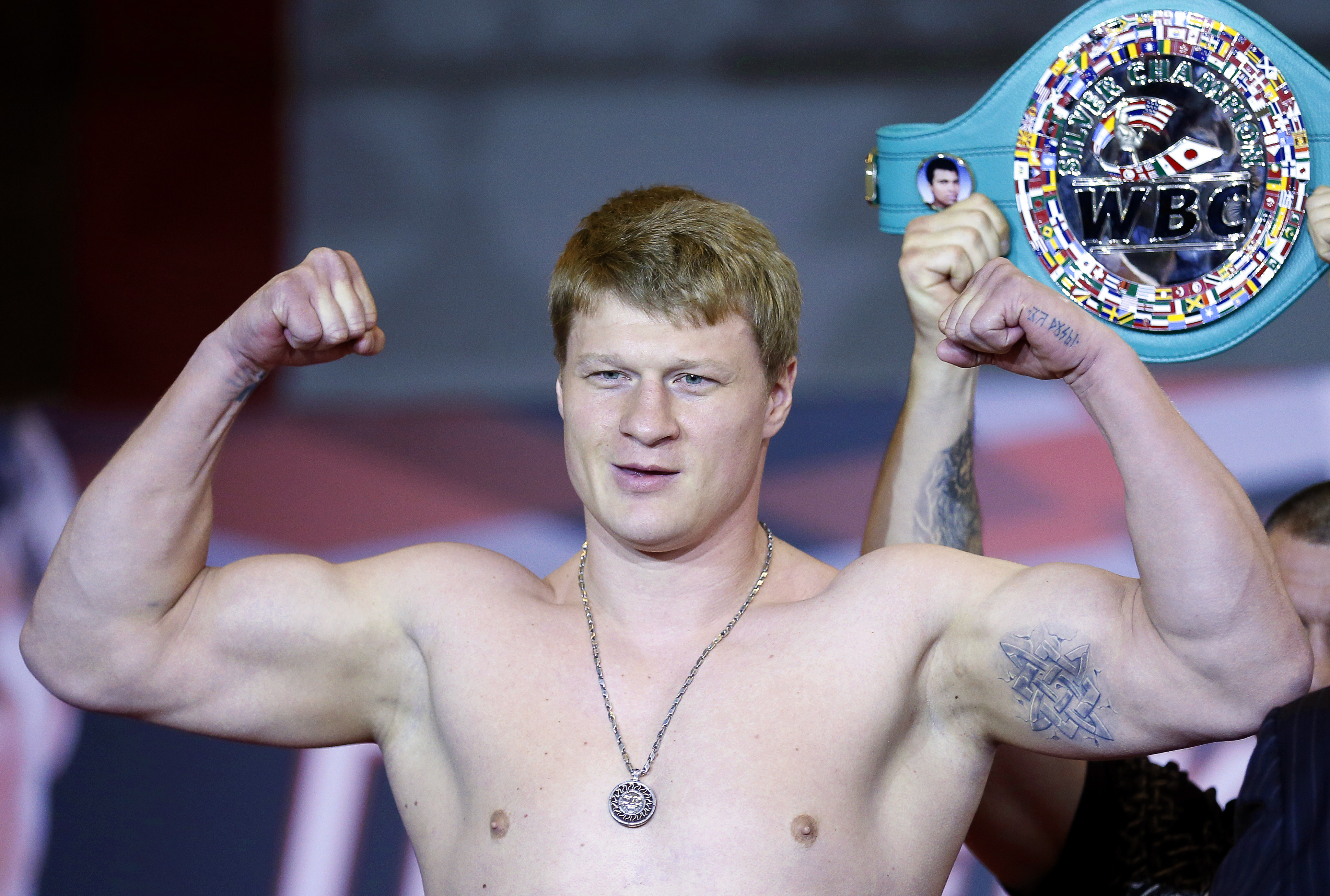 Povetkin vrea centura WBC a greilor deţinută de americanul Wilder!