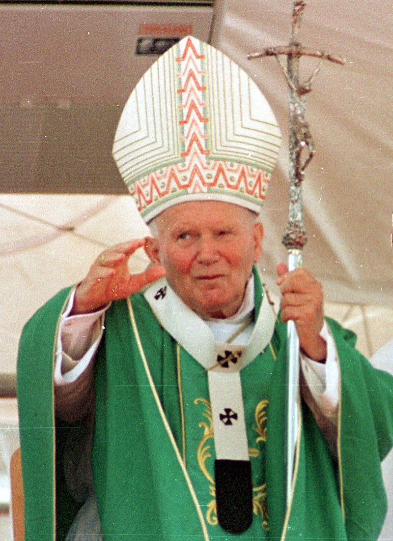 Ce a simțit Adrian Mutu când s-a întâlnit cu Papa la Vatican, în anul 2001: „Au fost cinci secunde”