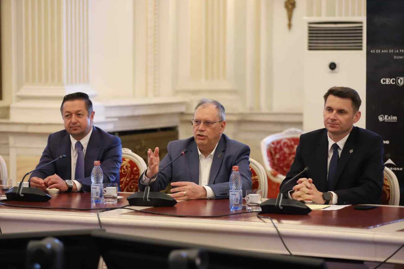 Dumitru Prunariu, singurul român care a zburat în Cosmos, aniversat în Senat după 45 de ani de la misiunea Soyuz 40
