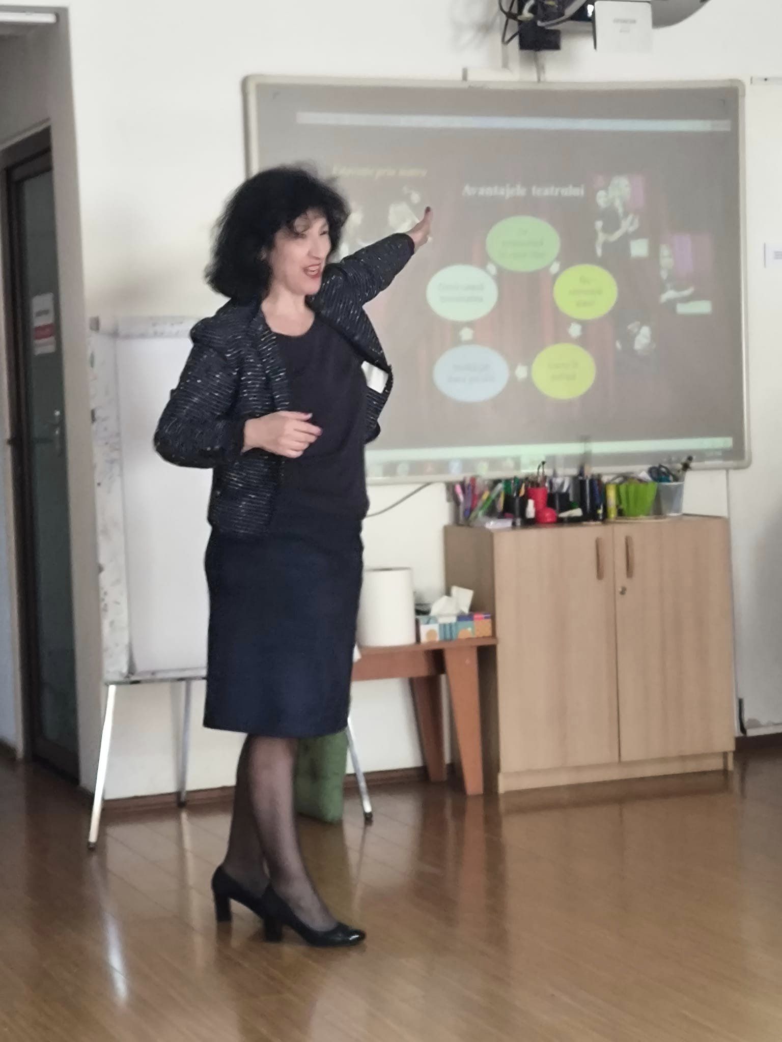 Reacția Teatrului Metropolis după acuzațiile de abuz făcute de Mariana Dănescu, Lili Jurcă din serialul „La Bloc”: „Respingem cu fermitate”