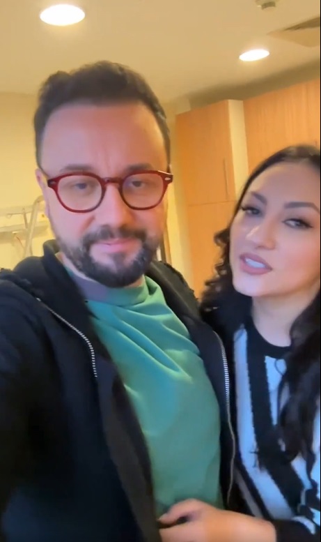 Cât timp va lipsi Cătălin Măruță de la PRO TV. Andra l-a însoțit la spital: „Cum aș fi stat eu acasă, iar el să vină la operație singur?”