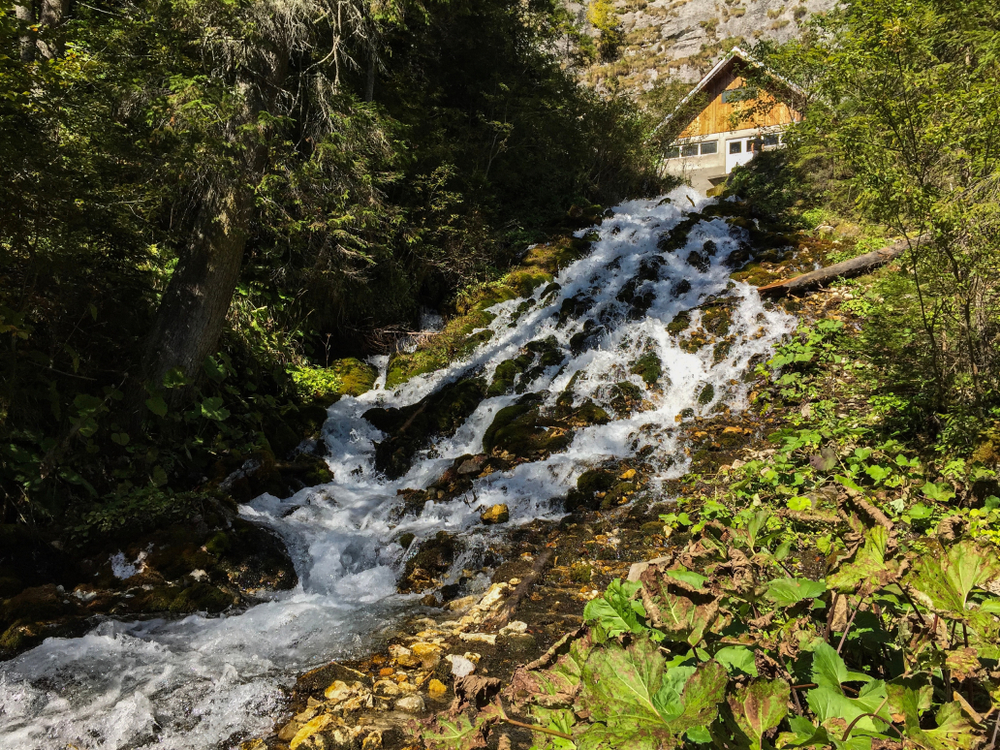 Traseu în munții Bucegi -  Cheile Zănoagei, Lacul Scropoasa, Cascada 7 Izvoare
