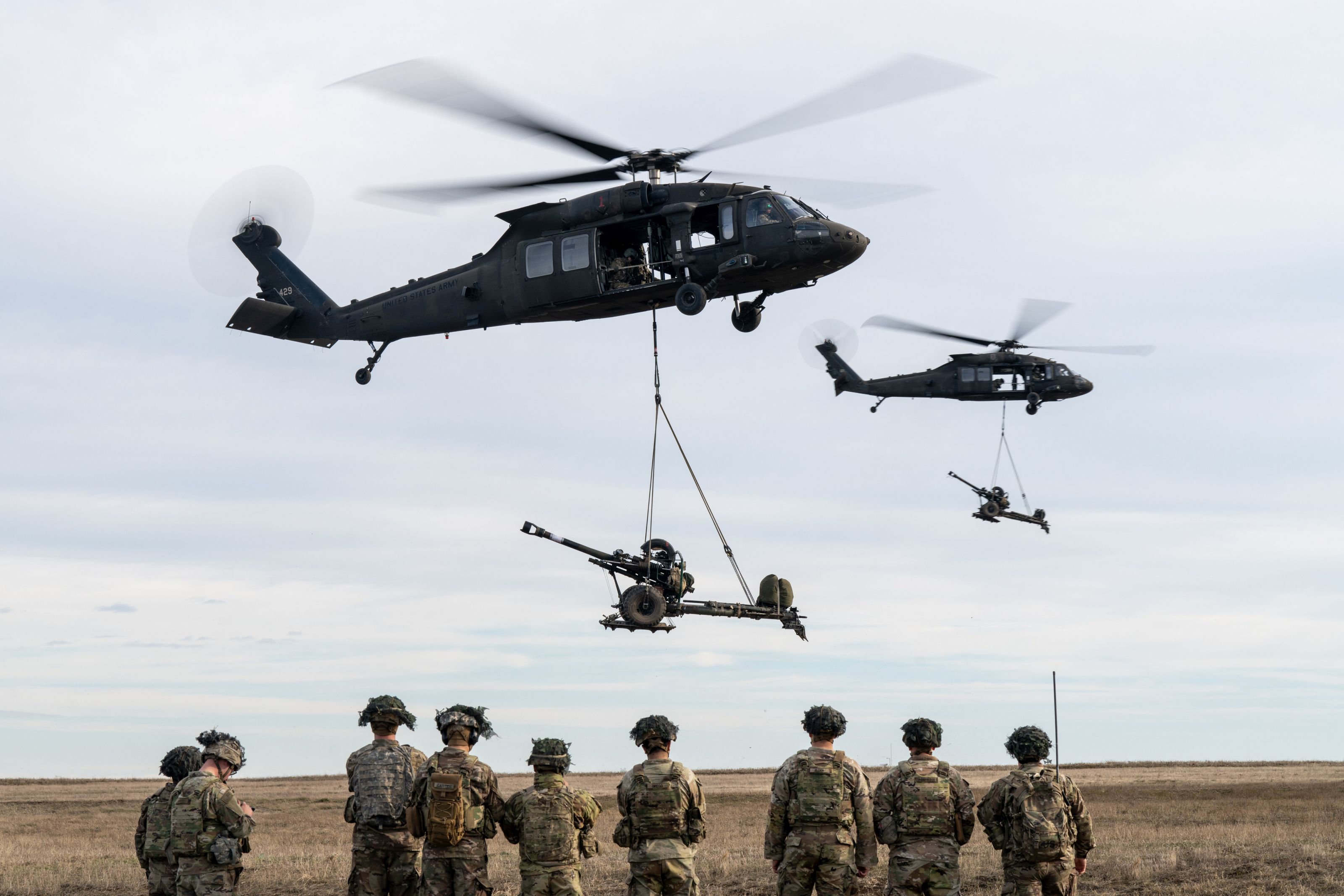 Reportaj BBC la Mihail Kogălniceanu: o comună din România e pe cale să devină cea mai mare bază aeriană a NATO din Europa