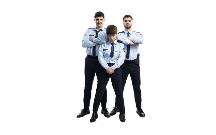 Alex Bogdan, despre rolul din filmul Haita de acțiune. Actorul este un polițist corupt și apare complet gol în fața tuturor. „E greu să te adaptezi”