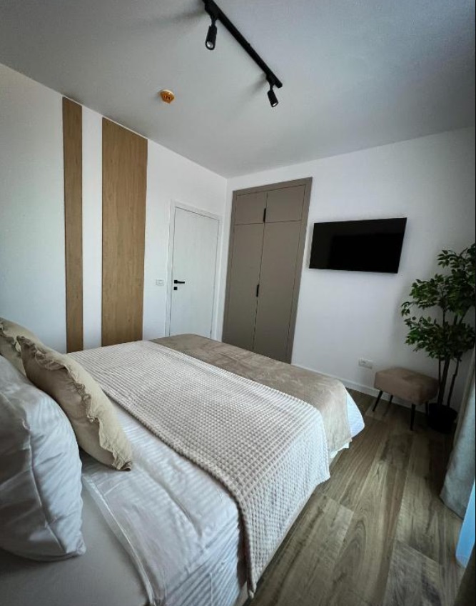 Cât costă să petreci minivacanța de 1 Mai în hotelurile vedetelor de pe litoralul românesc. Prețuri pentru toate buzunarele