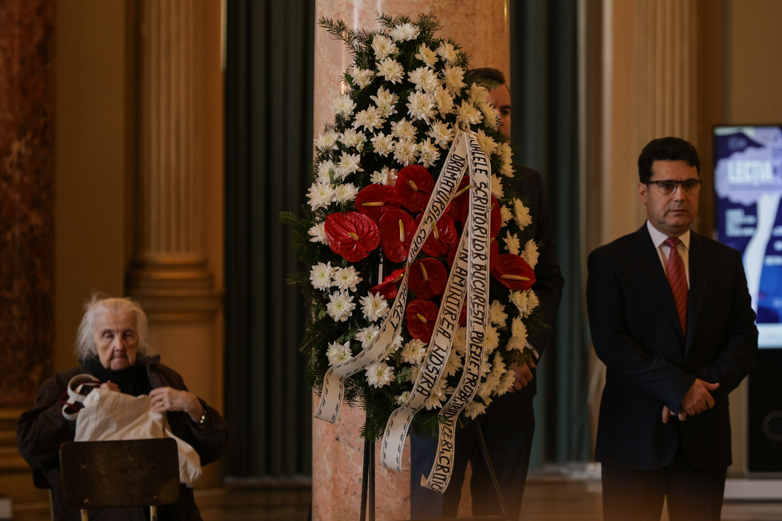 Ultim omagiu în memoria lui Nicolae Manolescu, luni, la Ateneul Român. Criticul literar va fi înmormântat la Râmnicu Vâlcea