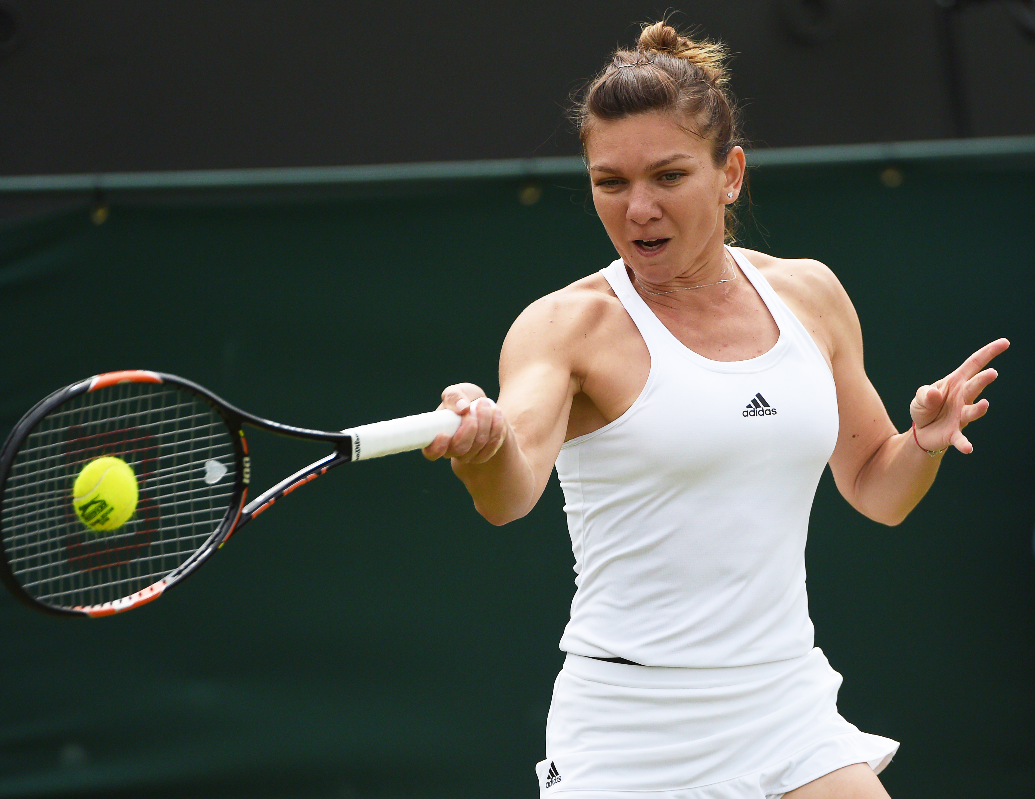 Wimbledon, ziua a 4-a. Simona Halep a spulberat-o pe Francesca Schiavone. Și Monica Niculescu s-a calificat. Marius Copil a părăsit turneul. Dramă Horia Tecău: a pierdut în primul tur / LIVE BLOG