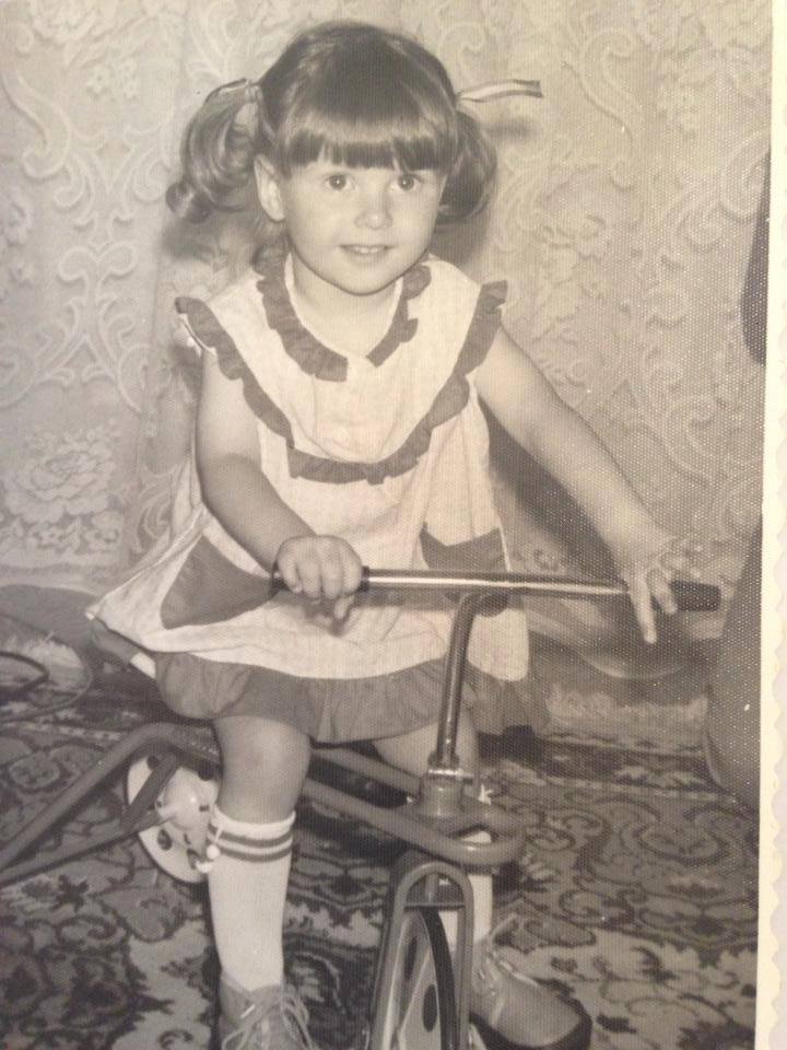 CRISTINA-I ȘMECHERIE! Fostă colegă cu Eliza Samara la CSȘ Constanța, a plecat la Bologna, unde și-a deschis o cafenea cu ștaif și unde antrenază copii la tenis de masă. A jucat ping-pong la propria nuntă / FOTO